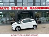 Toyota Aygo x-play touch *1.HAND*KAMERA*KLIMA*BL.TOOTH* - Toyota Gebrauchtwagen in Magdeburg
