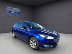 FORD Focus Lim. Titanium KLIMA,NAVI,PDC,TEMPOMAT,ESP