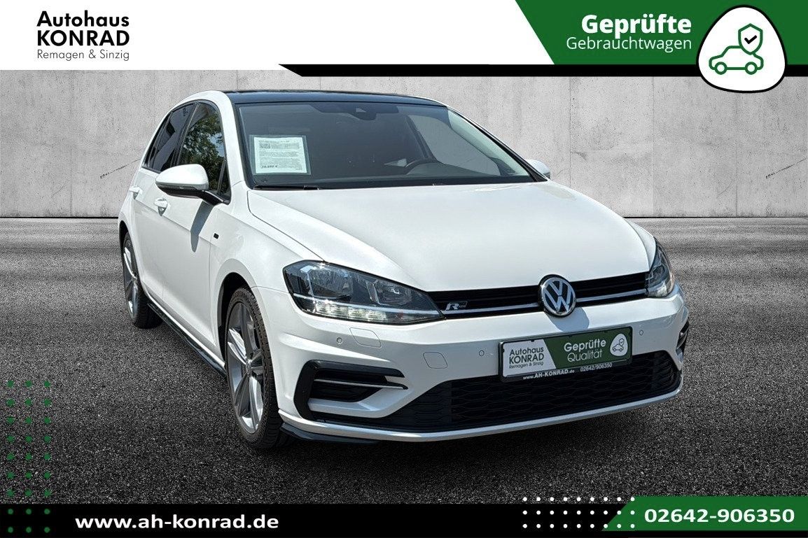 Fahrzeugabbildung Volkswagen Golf VII 1.5 TSI R-LINE *NAVI*PANO*KAMERA