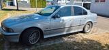 BMW 523i Auto 523i - BMW 523 aus 1998: 523i