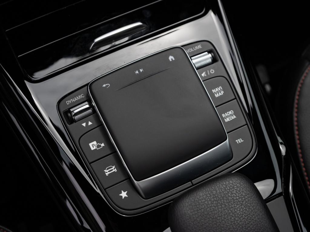 Mercedes-Benz CLA 35 AMG 4M SB *Pano*Cam*ParkA*SpurH*MBUX*Navi