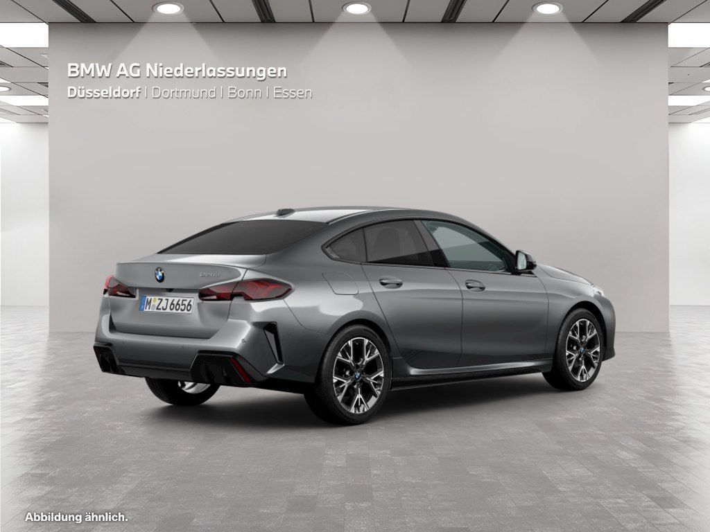 BMW 220 - Bild 4