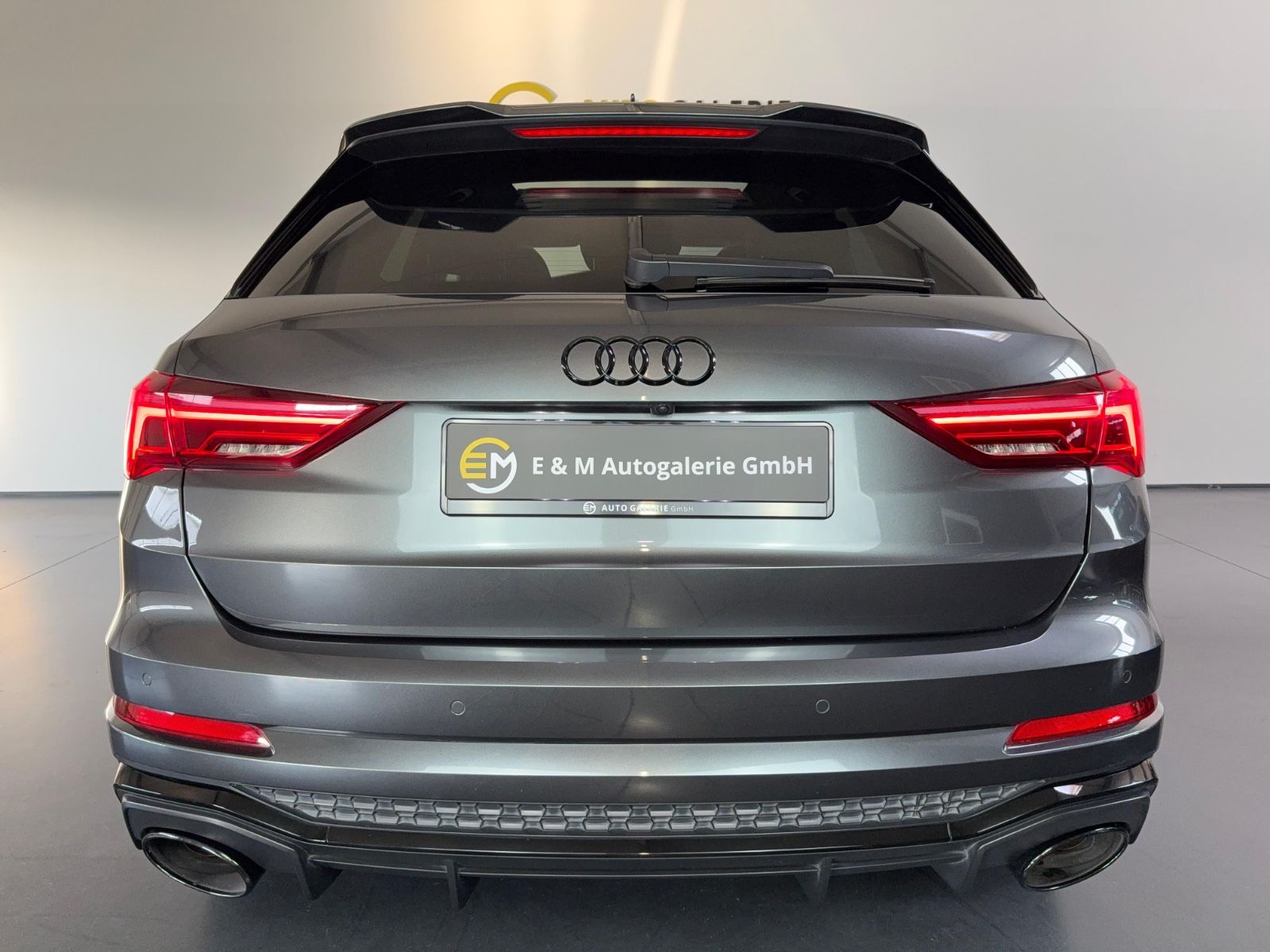 Audi RSQ3 2.5 TFSI qu Pano 360 AHK Sonos Leder RS AGA foto 5