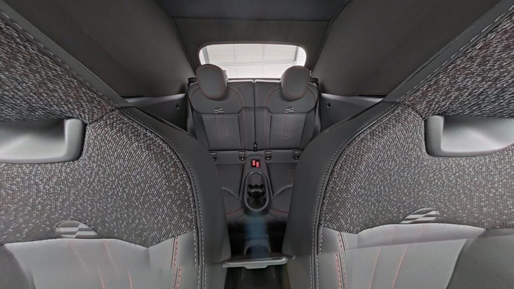 MINI John Cooper Works Cabrio - Bild 14