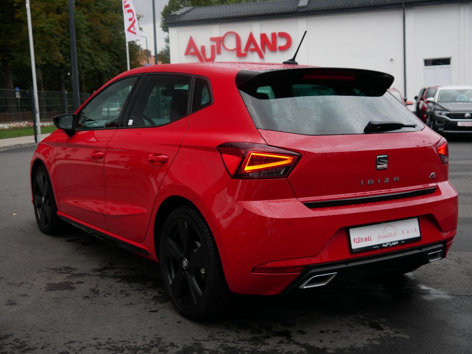 SEAT Ibiza 1.0 TSI Black Edition LED Navi Tempomat, миниатюра 3