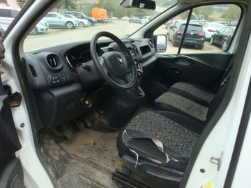 Renault Trafic - 9