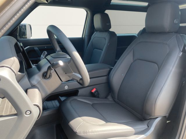 Land Rover Defender 90 D200 X-Dyn SE+ACC+Matrix+AHK+WiPa