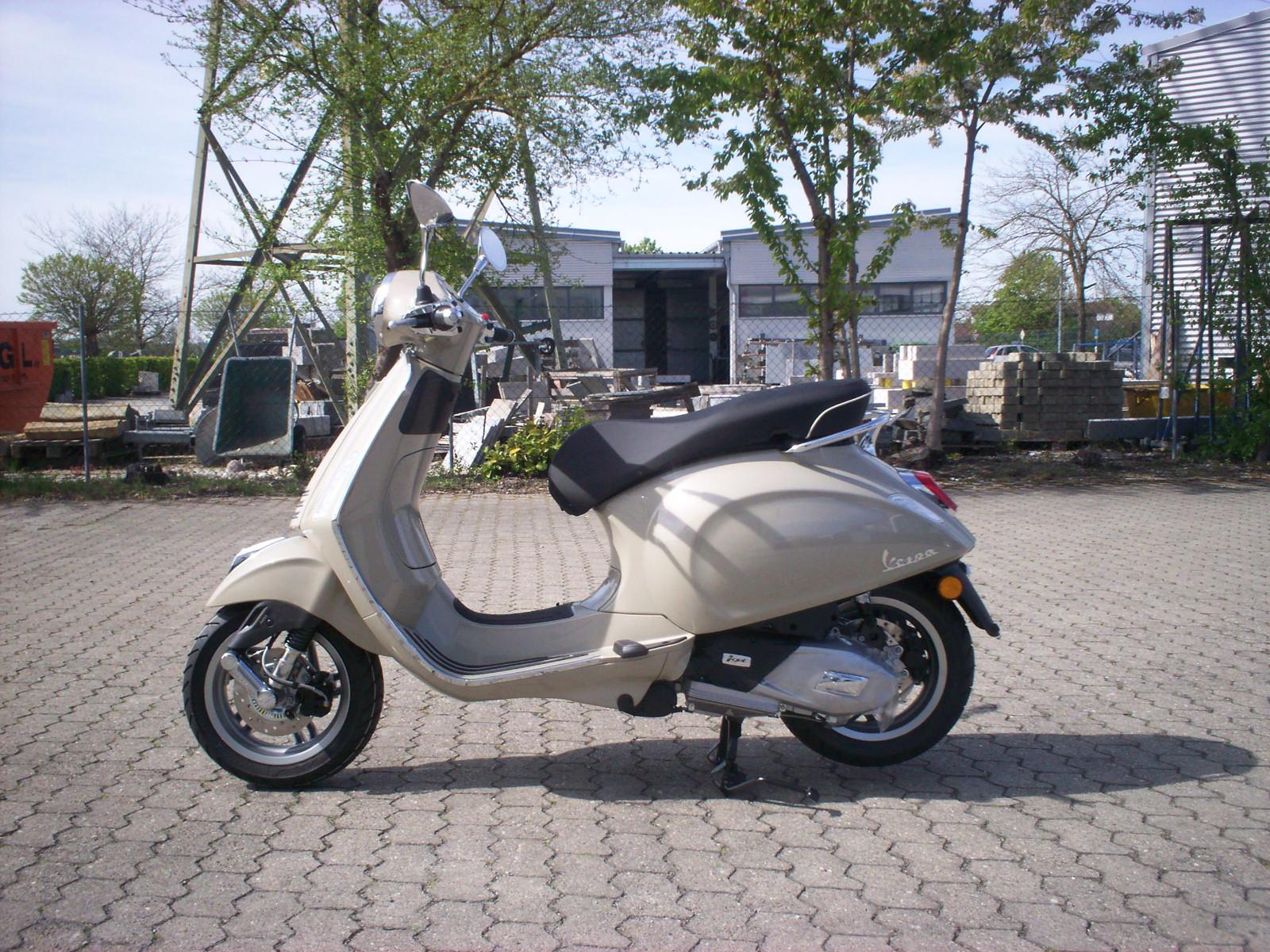 Vespa Frühlingsaktion Primavera 125 neues Modell