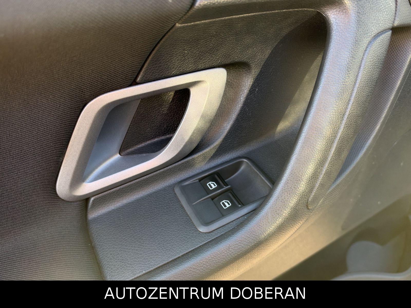 Skoda Fabia 2012 — photo 21