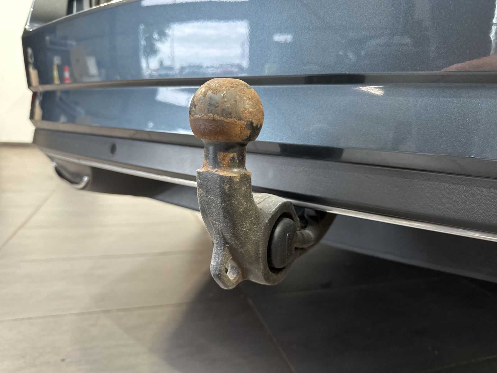 Fahrzeugabbildung SKODA Superb Combi iV Sportline NAV+LED+PANO+VC+19ZOLL