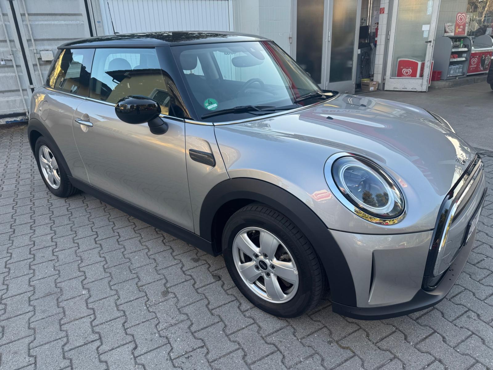 MINI COOPER Mini 3-trg. Cooper Essential TrimDAB,LED,