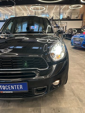 MINI Countryman All4 *Pano*Navi*Xenon*AHK*