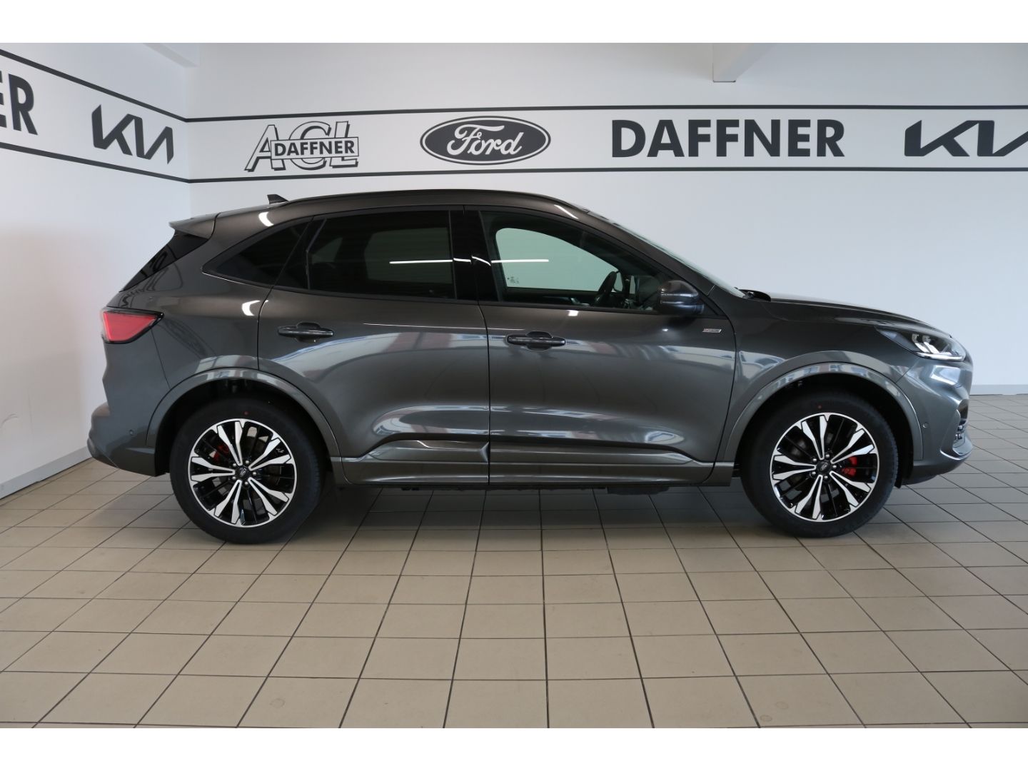 Fahrzeugabbildung Ford Kuga Plug-In Hybrid ST-Line X 2.5 Kamera LED
