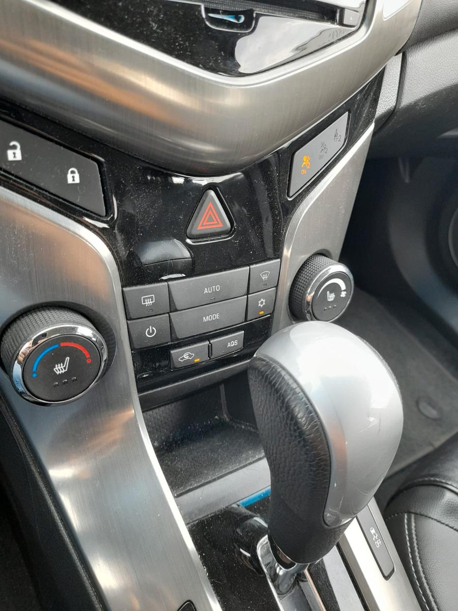 Chevrolet Cruze 2013 — photo 16
