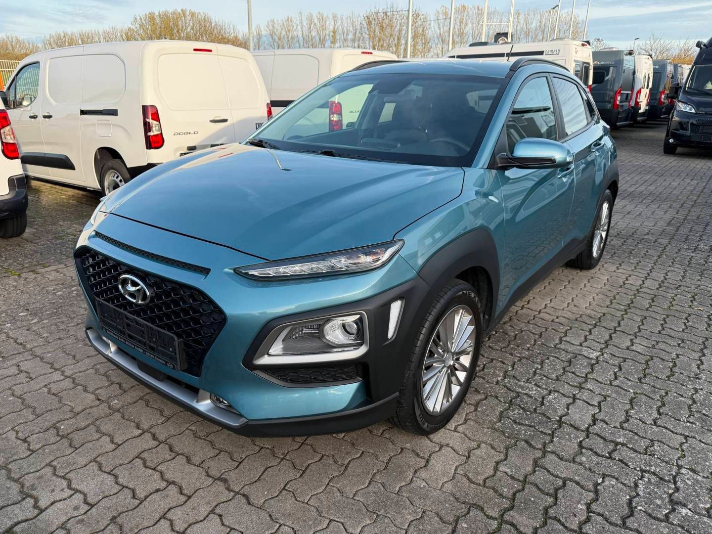 Fahrzeugabbildung Hyundai KONA 1.0 T-GDi TREND 17' Alu, LED, Sichtpaket