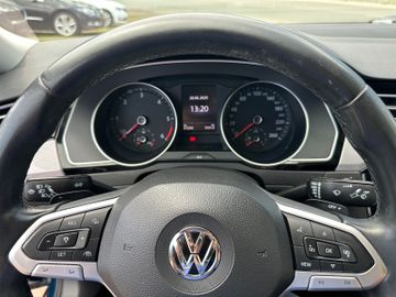 Bild 11 VW Passat Lim. *DGS*PANOdach*Masagesitz*