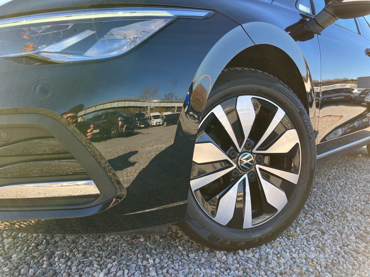Volkswagen Golf VIII 2.0 TDI MOVE NAVIGATION+DAB+SHZ+ACC, миниатюра 24