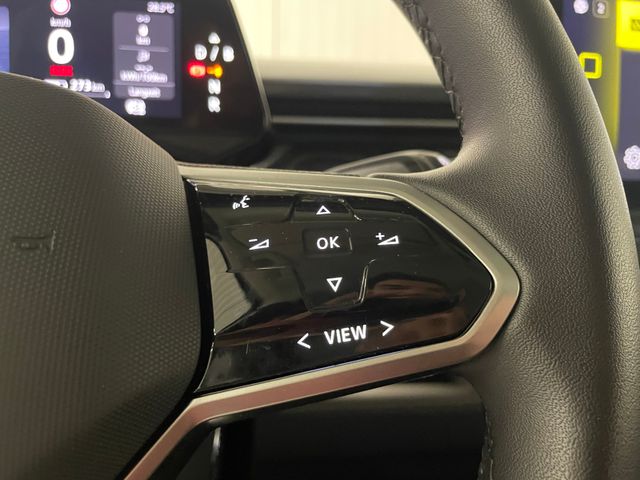ID.Buzz Pro 77kWh IQ.LIGHT NAVI ACC