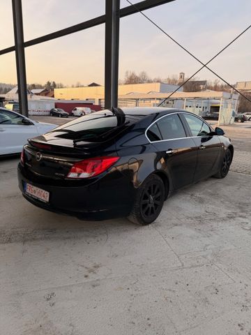 Insignia Innovation 2.0 CDTI*LEDER*SHZ*