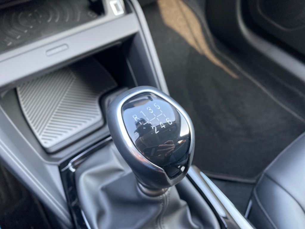 Fahrzeugabbildung Citroën C4 PureTech 130 S&S MAX *Kälte-Paket*