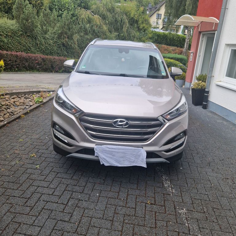 Image of Hyundai TUCSON