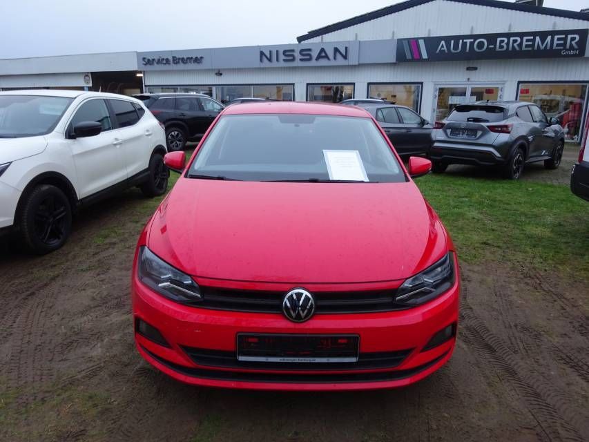 Fahrzeugabbildung Volkswagen Polo  VI  1.0 Trendline Klima ALW