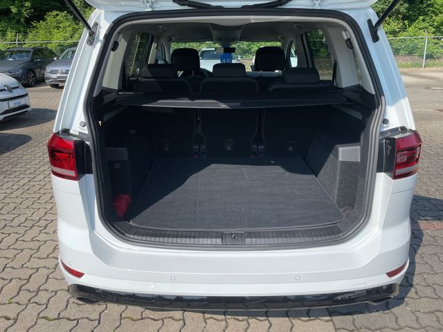 Touran R-Line TSi DSG Navi AZV beh. Frontsch.