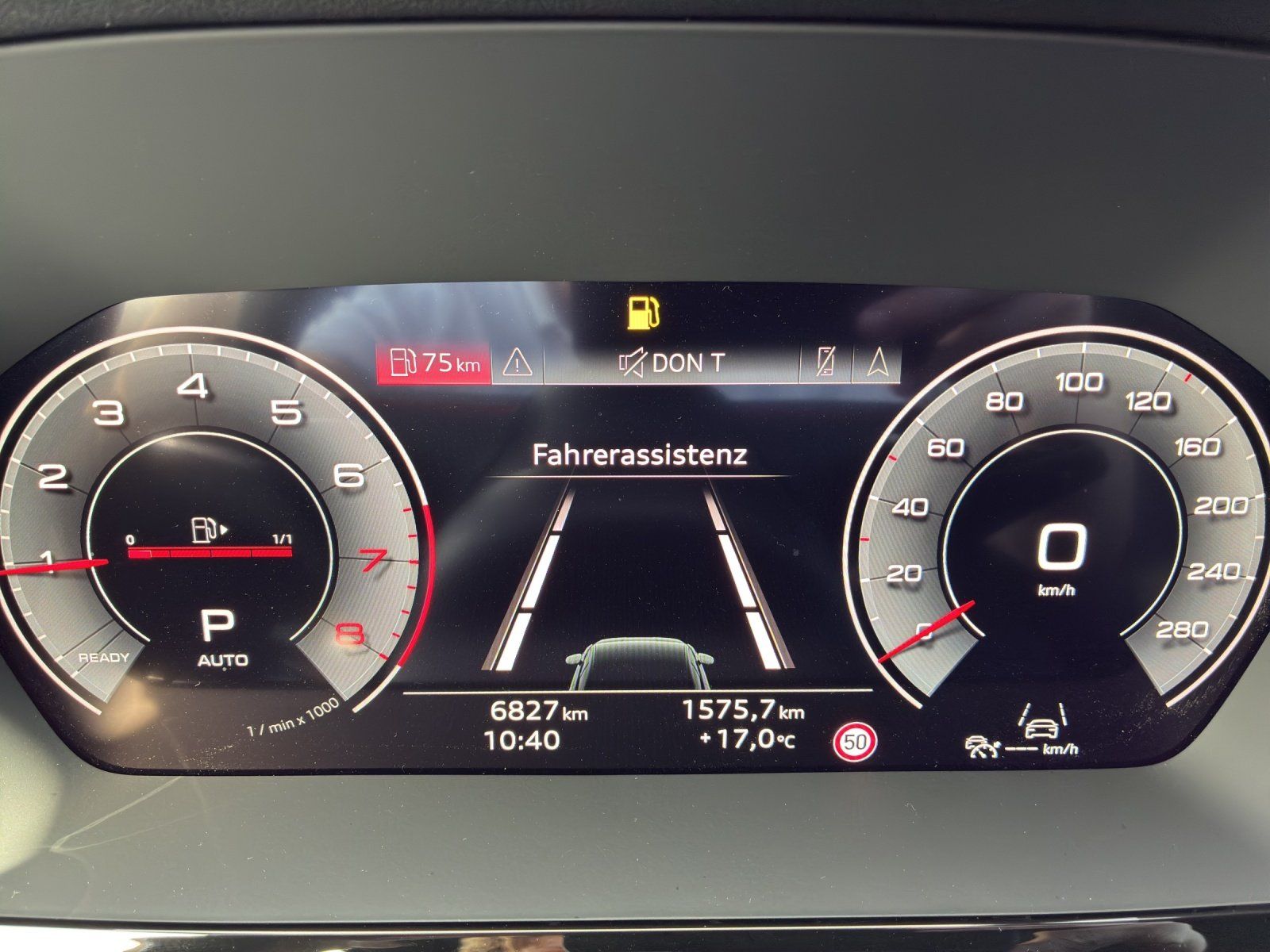Fahrzeugabbildung Audi A3 Limousine 1.5 TFSI S-Line AHK,Kamera,LED,PDC