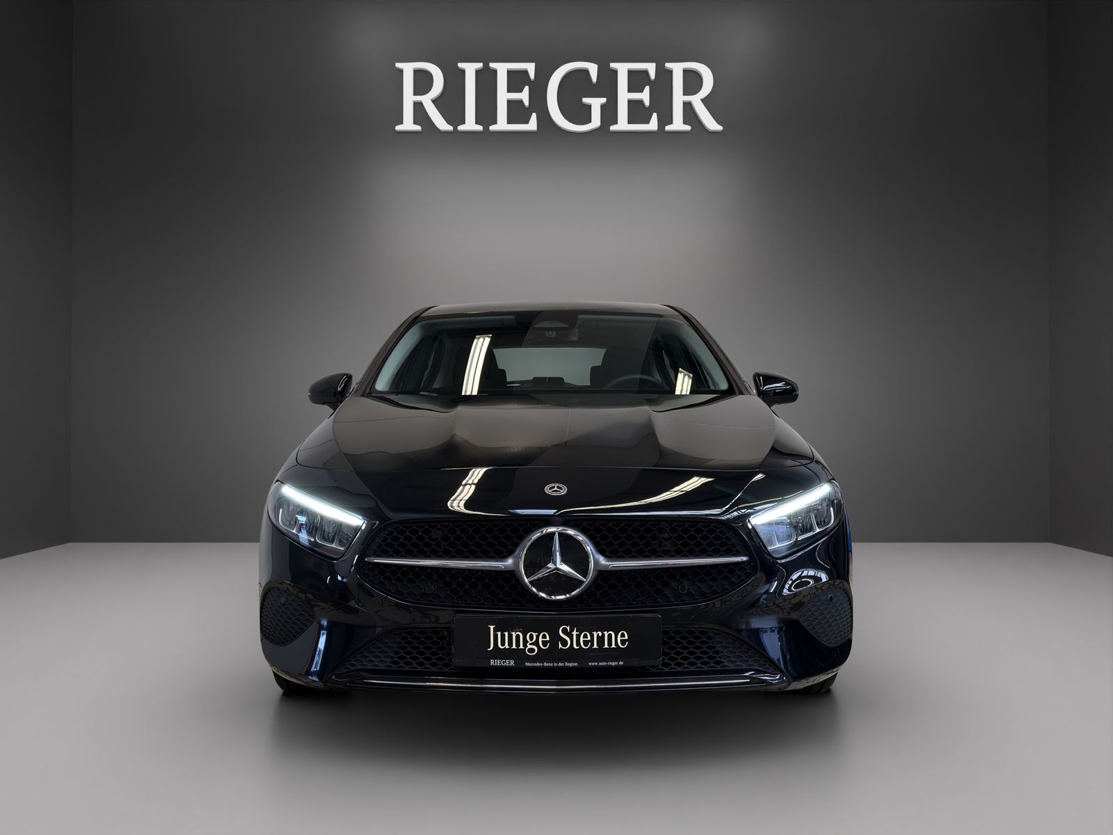 Mercedes-Benz A 180 Progressive Line Advanced LED SHZ Spurhalt foto 2