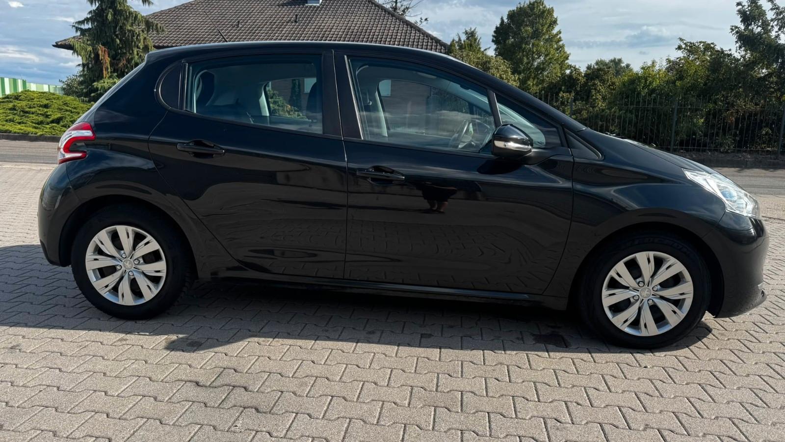 Peugeot 208 Active