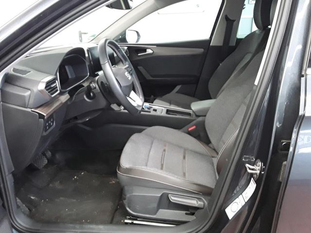 Leon 1.4 e-HYBRID Xcellence DSG ACC/NAV/LED/SHZ