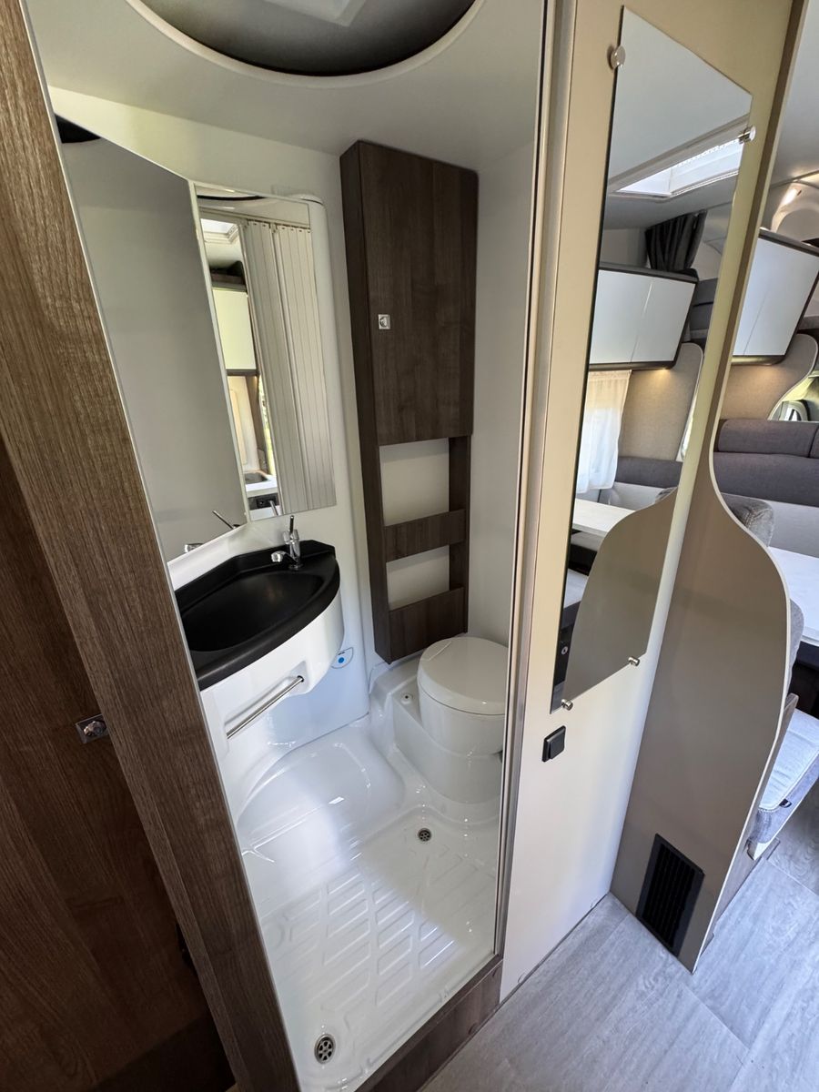 Fahrzeugabbildung Benimar Sport 324 UP, Modell 2026