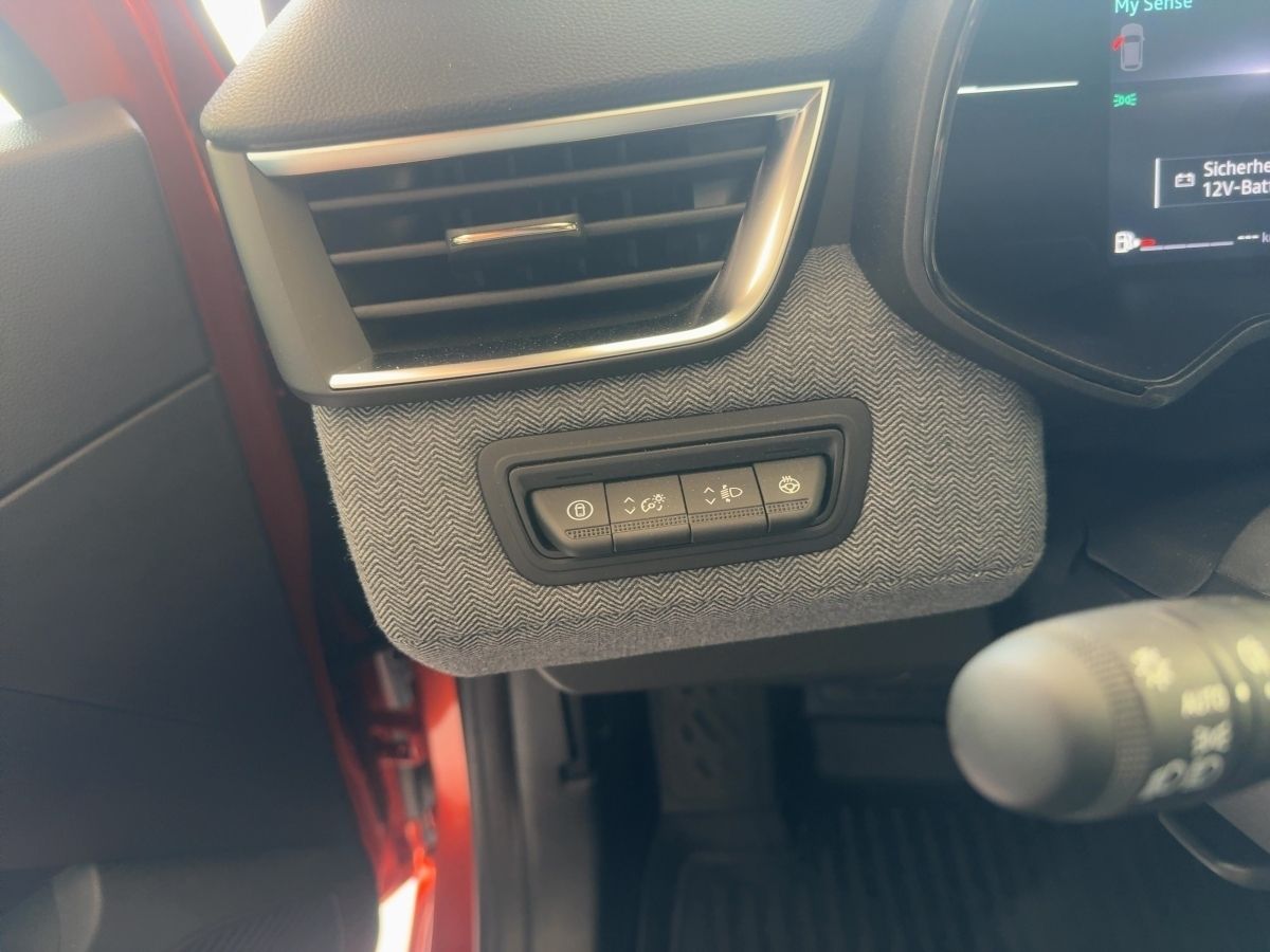 Fahrzeugabbildung Renault Clio Techno E-Tech Full Hybrid 145 GJR SHZ LKHZ