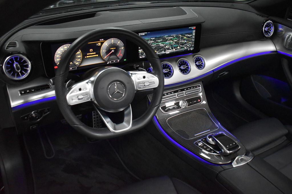 Mercedes-Benz E 350 d Cabrio AMG DISTR CARBON HUD NETTO 38.600