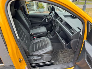 Volkswagen Caddy - 10