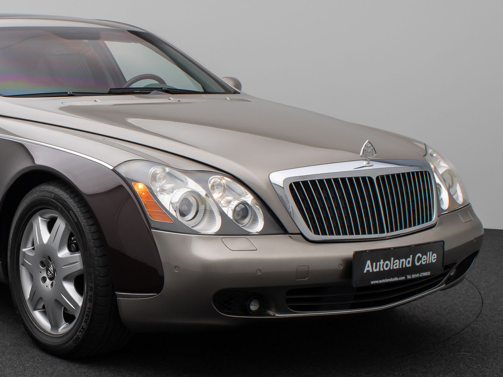 Fahrzeugabbildung Maybach 57 DUOTONE V12 Fondpaket Massage Solar VOLL