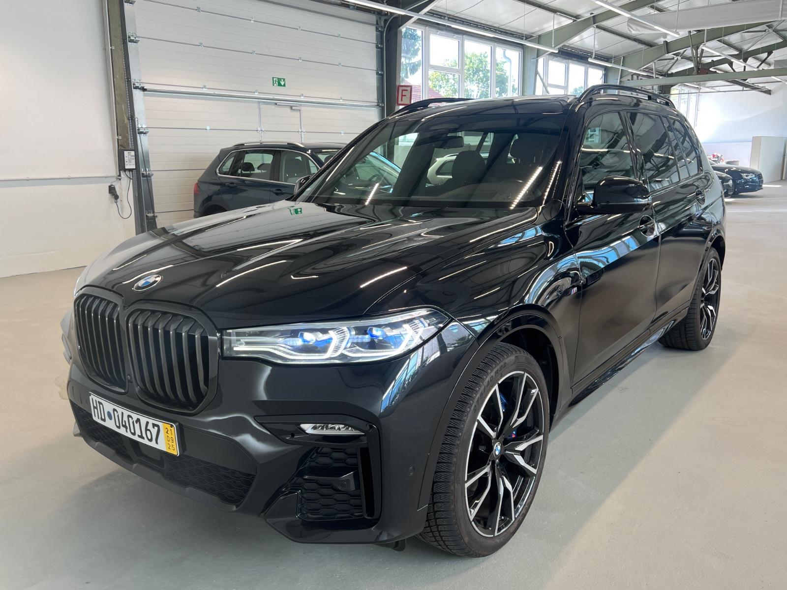 BMW X7 xDrive 40 d M Sport-SkyL-Shadow-Inno-22Zoll