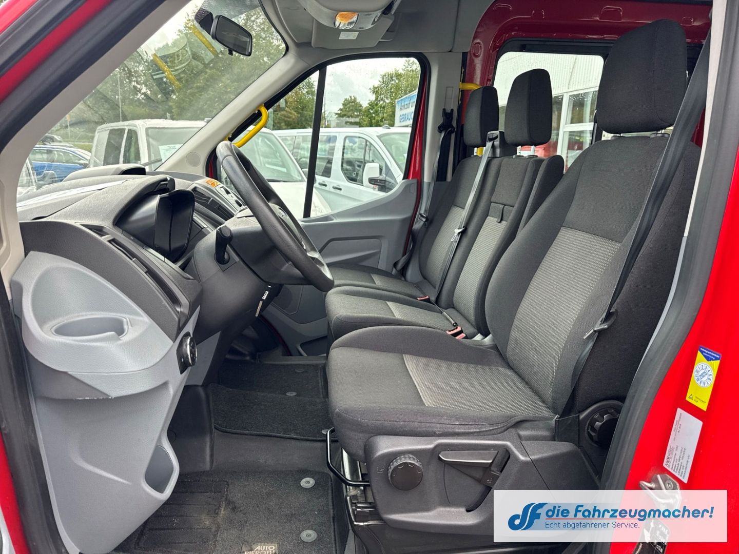 Fahrzeugabbildung Ford Transit Kombi 350 L3 2.2 TDCi DPF *7133 *KLIMA *