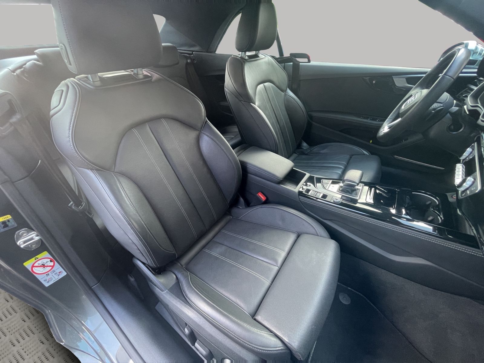 Audi S5 - Bild 19