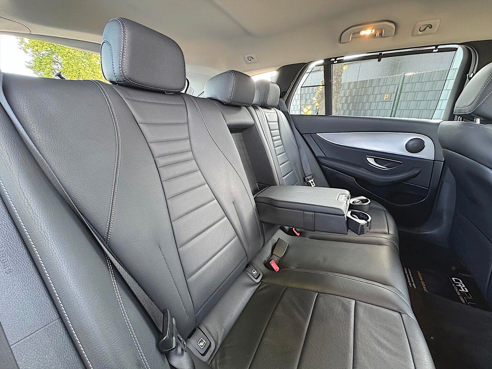 Fahrzeugabbildung Mercedes-Benz E 300 de AMG Line Business *Widescreen*LED*