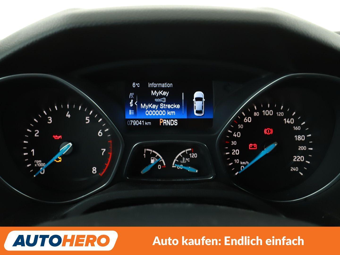 Ford Focus 1.0 EcoBoost ST-Line Aut*NAVI*TEMPO*CAM*