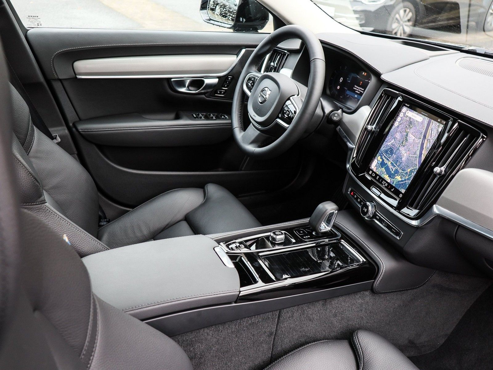 Volvo V90 T6 Recharge AWD Plus Dark NP:83.930,-//PANO/ imagem 3