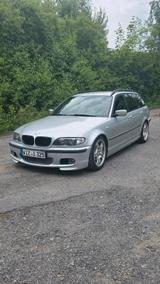 BMW 3er E46 Facelift 325i Touring mit M-Pa... - BMW: Kombi, 3er E46
