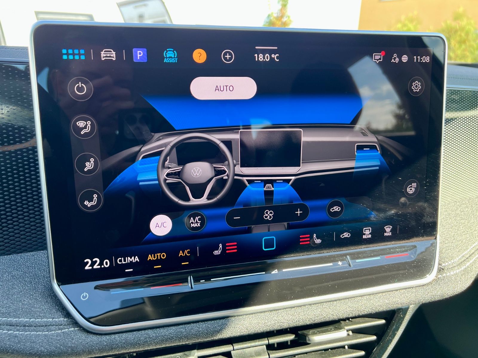 VW Passat Variant 1.5 eTSI AAC GZJR KAMERA SHZ