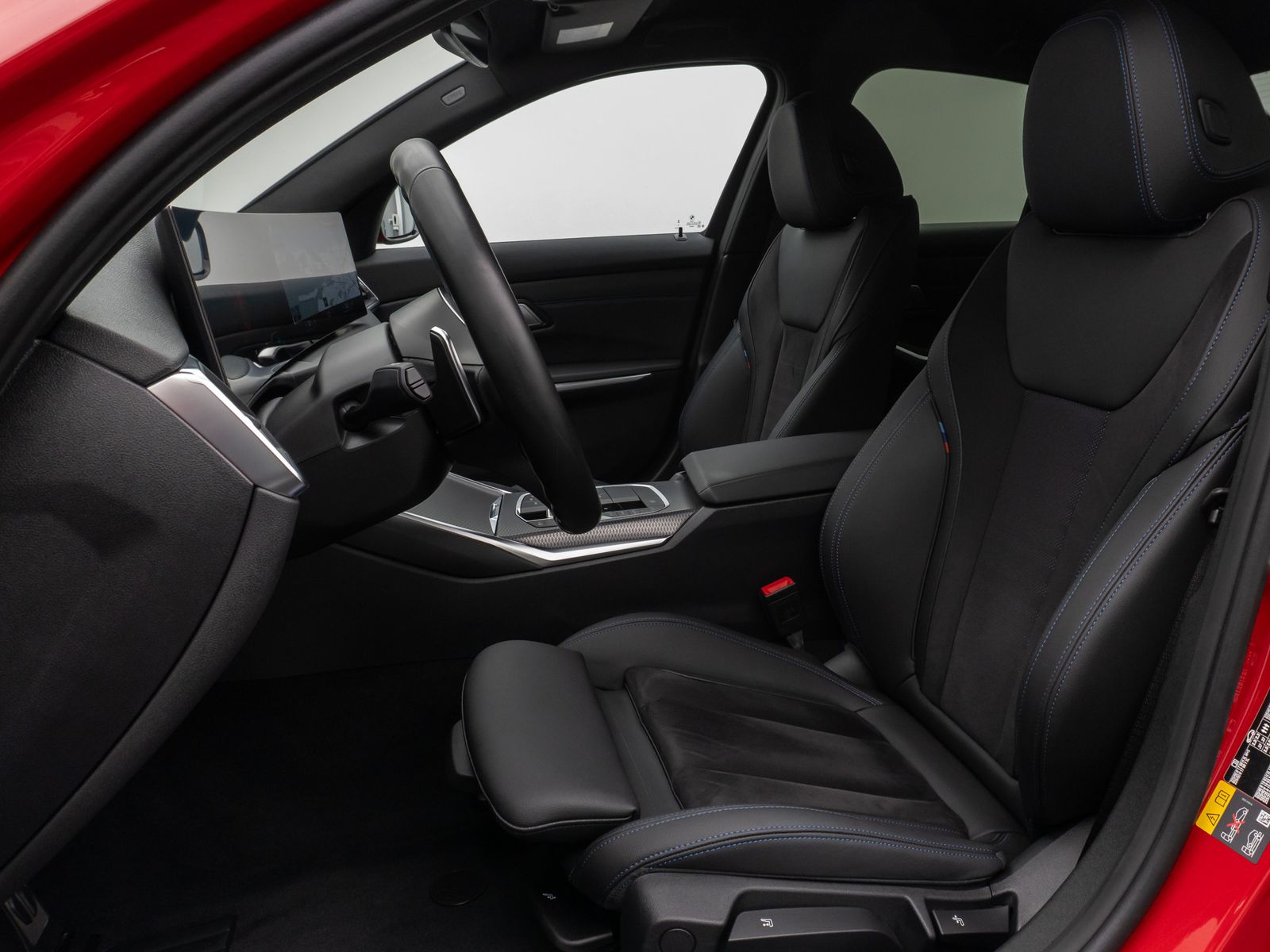 Fahrzeugabbildung BMW 330e M Sport HUD DAB PDC Geschwindigkeitsreg