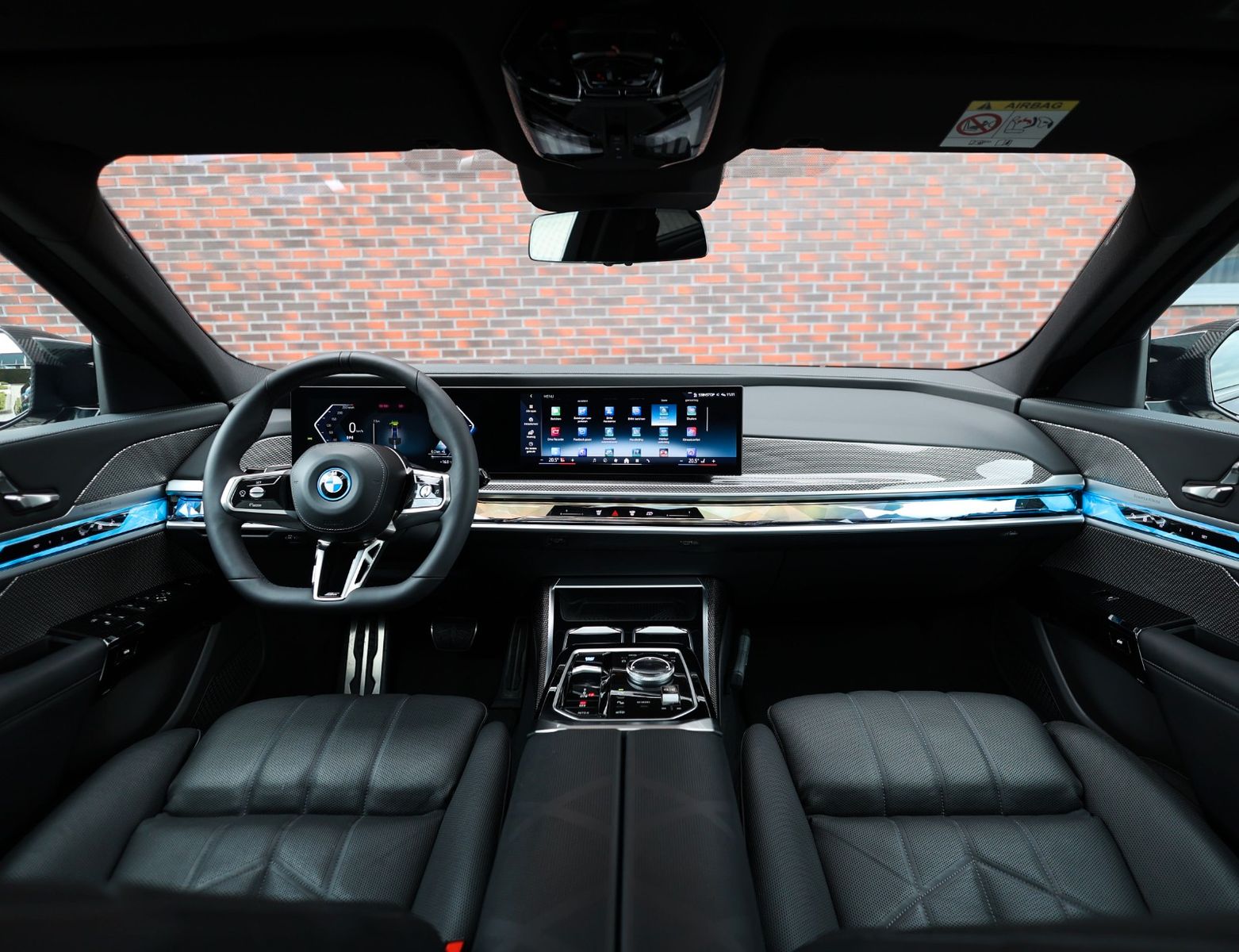 BMW i7 60 xDrive M Sport | HUD - Skylounge imagem 3