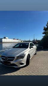 Mercedes-Benz Mercedes cla 200 Urban 700G-DCT Automatik - Mercedes-Benz CLA 200 in Lübeck