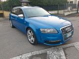 Audi A6 S6 Avant 5.2 V10 quattro tiptronic 320kw - Audi A6 aus 2007: 3.2