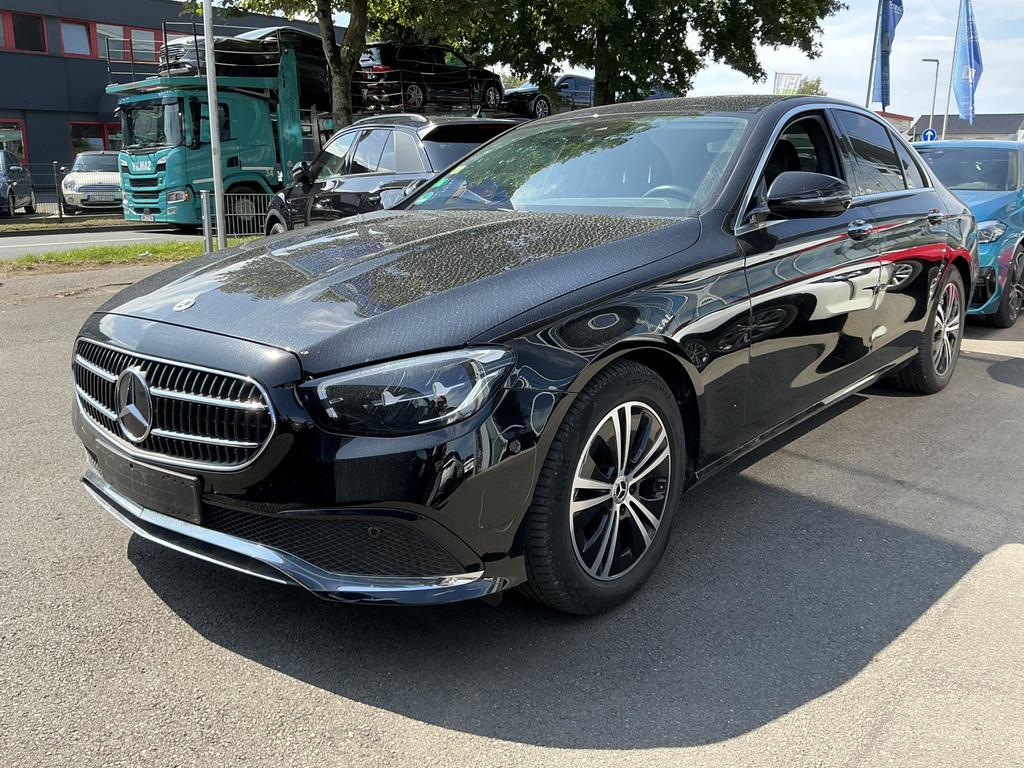 MercedesBenz E 220 d Business RCam Navi Ambiente Burmester 2022