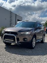 Mitsubishi Outlander 2.0 MIVEC Edition 2WD - gebrauchte Mitsubishi Outlander aus dem Jahr 2011